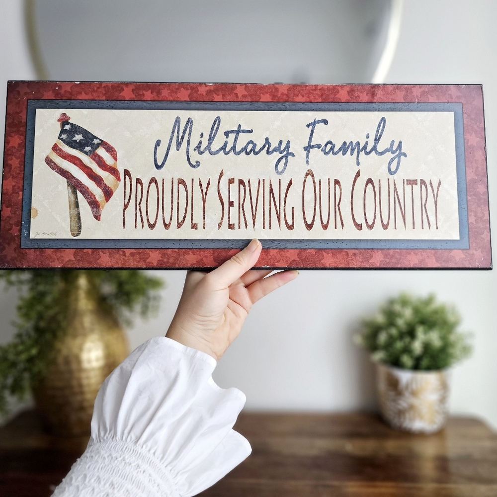 Military Family Proudly Serving Our Country Patriotic Americana Wall Plaque Flag